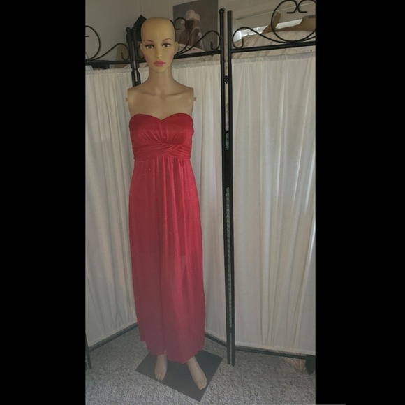 Sweet Storm Formal Dress - Picture 3 of 4